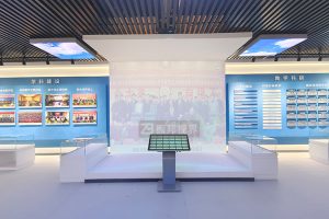 針對不同規模展廳，折幕沉浸式解決方案的定制化難點該如何應對？
